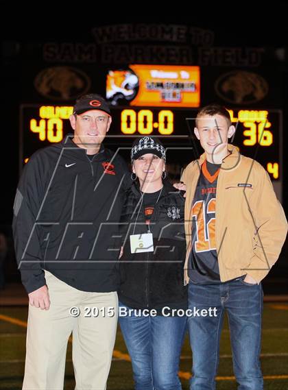 Thumbnail 3 in Gilmer vs. Pleasant Grove (UIL 4A Bi-District) photogallery.