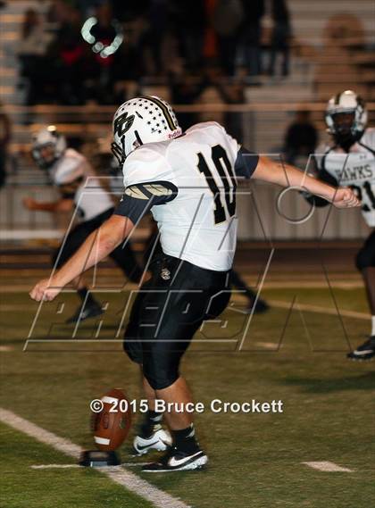Thumbnail 1 in Gilmer vs. Pleasant Grove (UIL 4A Bi-District) photogallery.