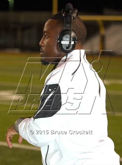 Thumbnail 1 in Gilmer vs. Pleasant Grove (UIL 4A Bi-District) photogallery.