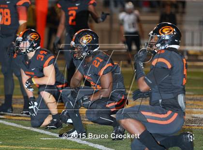 Thumbnail 2 in Gilmer vs. Pleasant Grove (UIL 4A Bi-District) photogallery.