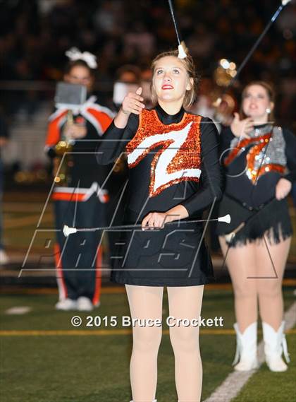 Thumbnail 2 in Gilmer vs. Pleasant Grove (UIL 4A Bi-District) photogallery.