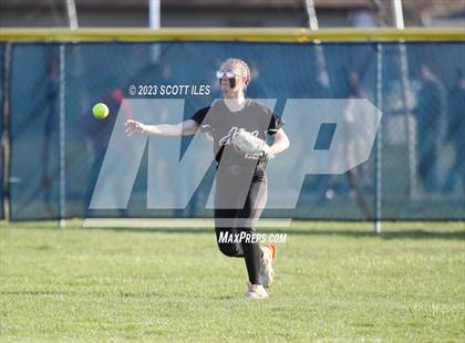 Thumbnail 2 in Amanda-Clearcreek @ Teays Valley photogallery.