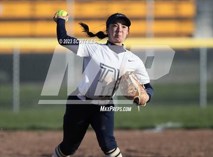 Thumbnail 2 in Amanda-Clearcreek @ Teays Valley photogallery.