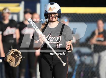 Thumbnail 1 in Amanda-Clearcreek @ Teays Valley photogallery.