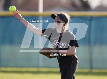 Thumbnail 1 in Amanda-Clearcreek @ Teays Valley photogallery.