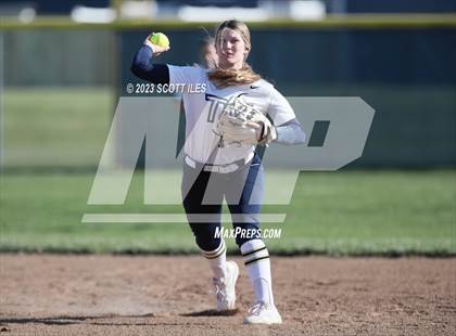 Thumbnail 3 in Amanda-Clearcreek @ Teays Valley photogallery.