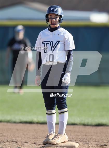 Thumbnail 2 in Amanda-Clearcreek @ Teays Valley photogallery.