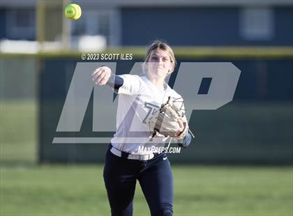 Thumbnail 1 in Amanda-Clearcreek @ Teays Valley photogallery.