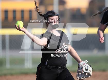 Thumbnail 3 in Amanda-Clearcreek @ Teays Valley photogallery.