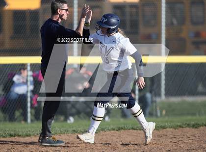 Thumbnail 2 in Amanda-Clearcreek @ Teays Valley photogallery.