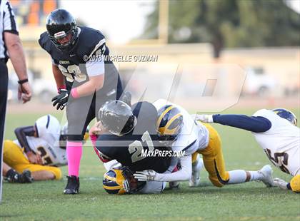 Thumbnail 3 in Gregori @ Enochs photogallery.