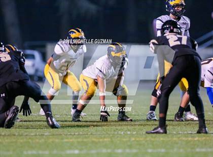 Thumbnail 3 in Gregori @ Enochs photogallery.
