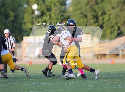 Thumbnail 2 in Gregori @ Enochs photogallery.