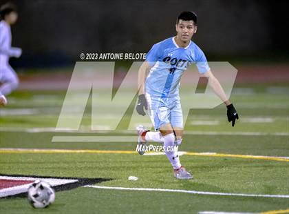 Thumbnail 3 in Downey vs. Carson photogallery.