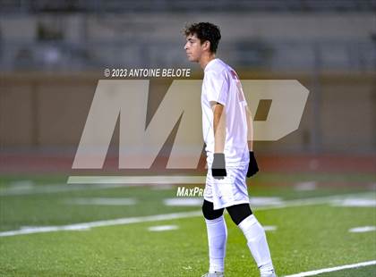 Thumbnail 2 in Downey vs. Carson photogallery.