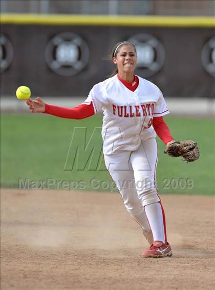 Thumbnail 3 in Murrieta Valley vs Fullerton (Michelle Carew Classic) photogallery.