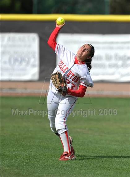 Thumbnail 2 in Murrieta Valley vs Fullerton (Michelle Carew Classic) photogallery.