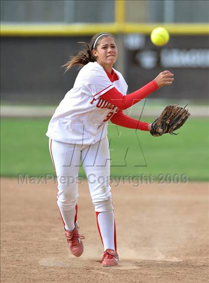 Thumbnail 3 in Murrieta Valley vs Fullerton (Michelle Carew Classic) photogallery.