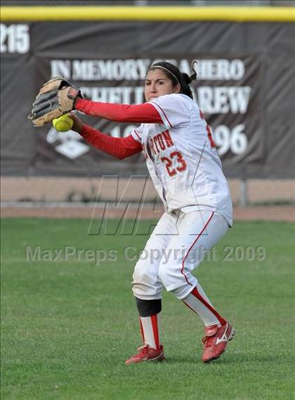 Thumbnail 3 in Murrieta Valley vs Fullerton (Michelle Carew Classic) photogallery.