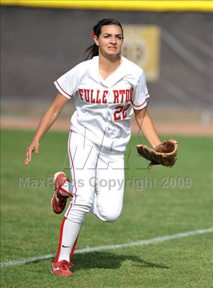 Thumbnail 3 in Murrieta Valley vs Fullerton (Michelle Carew Classic) photogallery.