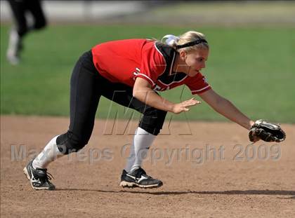 Thumbnail 3 in Murrieta Valley vs Fullerton (Michelle Carew Classic) photogallery.