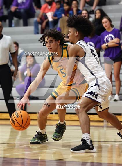 Thumbnail 3 in A.C. Reynolds @ Ardrey Kell photogallery.