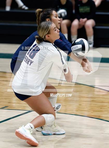 Thumbnail 3 in Perry @ Basha photogallery.