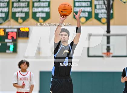 Thumbnail 3 in Lehigh vs North Fort Myers (Swamp Shootout) photogallery.