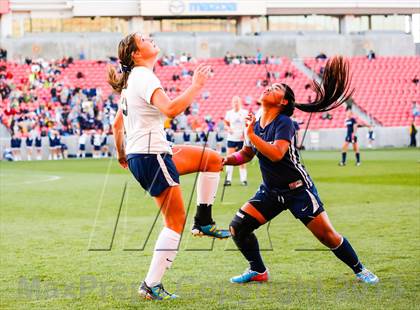 Thumbnail 3 in Timpanogos vs Skyline (UHSAA 4A Final) photogallery.