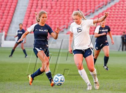 Thumbnail 1 in Timpanogos vs Skyline (UHSAA 4A Final) photogallery.