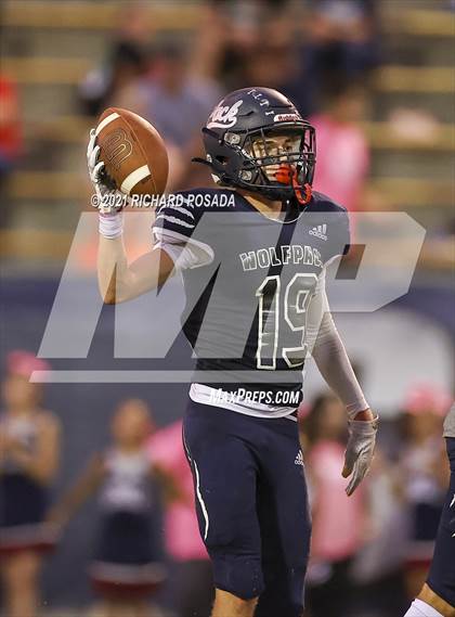 Thumbnail 3 in Tulare Union @ Clovis East photogallery.