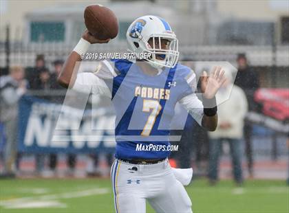 Thumbnail 3 in San Joaquin Memorial @ Serra (CIF NorCal Regional D1-A Final) photogallery.
