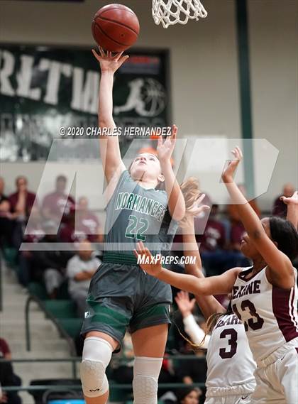 Thumbnail 2 in Hearne vs. Normangee (UIL 2A Bi-District Playoff) photogallery.