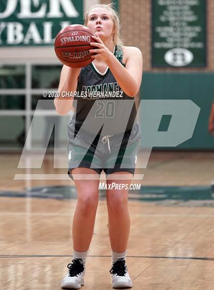 Thumbnail 3 in Hearne vs. Normangee (UIL 2A Bi-District Playoff) photogallery.
