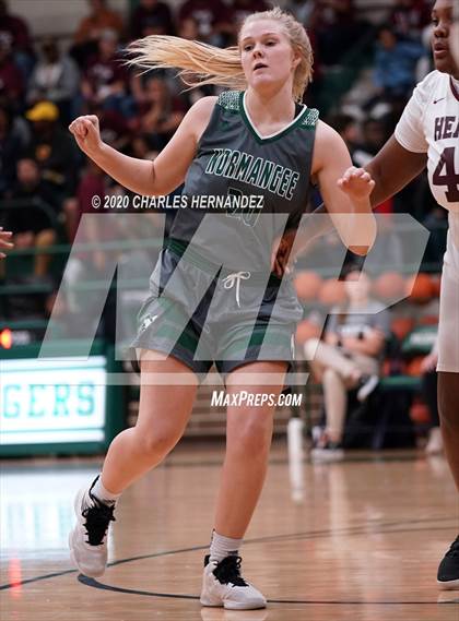 Thumbnail 2 in Hearne vs. Normangee (UIL 2A Bi-District Playoff) photogallery.