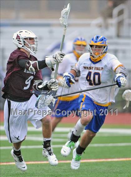 Thumbnail 3 in Ridgewood @ West Islip photogallery.