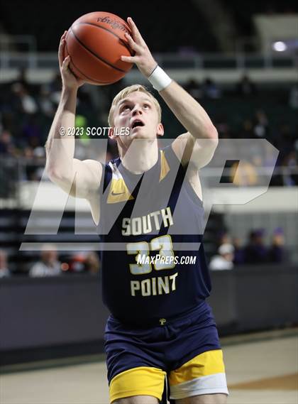 Thumbnail 2 in  South Point vs Africentric Early College (OHSAA D3 Regional Final) photogallery.