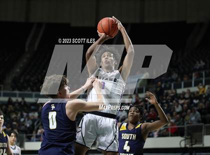 Thumbnail 2 in  South Point vs Africentric Early College (OHSAA D3 Regional Final) photogallery.