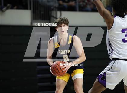 Thumbnail 1 in  South Point vs Africentric Early College (OHSAA D3 Regional Final) photogallery.