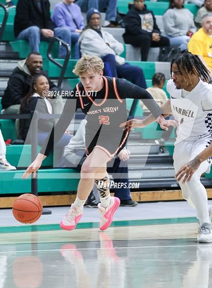 Thumbnail 3 in Rocky Grove vs Farrell (PIAA D10 1A Final) photogallery.