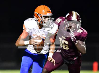 Thumbnail 1 in West Orange vs. Wekiva (FHSAA 8A Quarterfinal) photogallery.