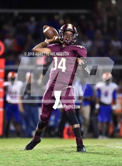Thumbnail 1 in West Orange vs. Wekiva (FHSAA 8A Quarterfinal) photogallery.