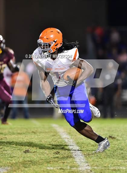 Thumbnail 1 in West Orange vs. Wekiva (FHSAA 8A Quarterfinal) photogallery.