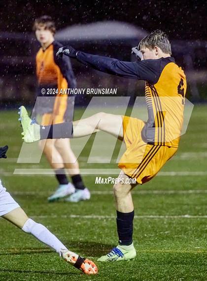 Thumbnail 3 in Delhi vs. Summerville (CIF SJS D5 Final) photogallery.