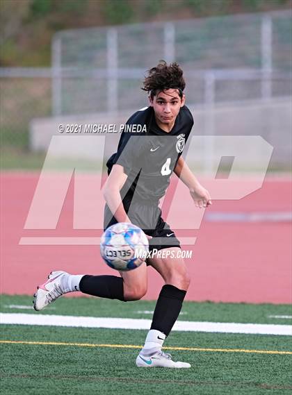 Thumbnail 1 in Artesia @ Portola photogallery.