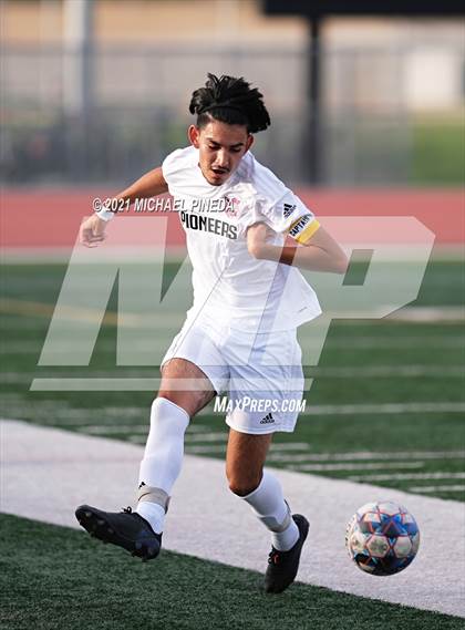 Thumbnail 3 in Artesia @ Portola photogallery.