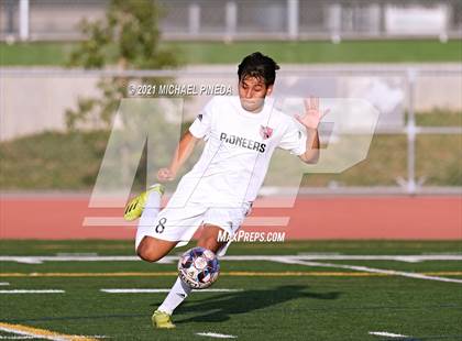 Thumbnail 2 in Artesia @ Portola photogallery.