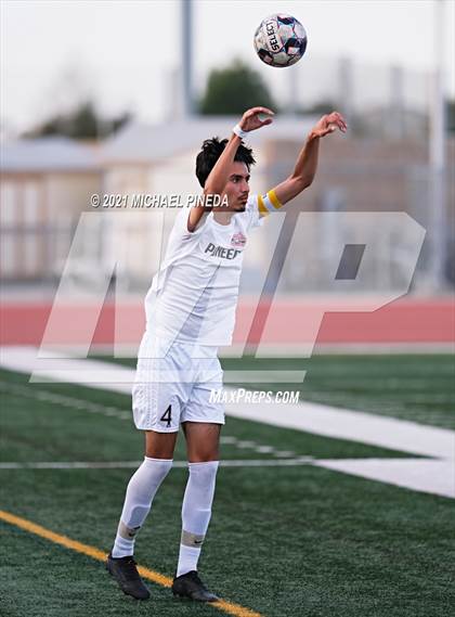 Thumbnail 1 in Artesia @ Portola photogallery.