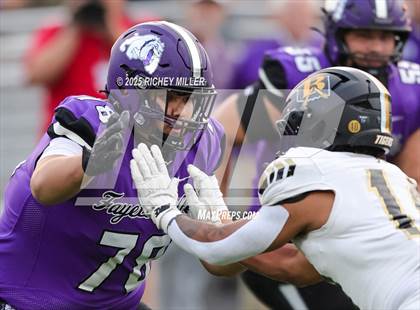 Thumbnail 2 in Broken Arrow @ Fayetteville photogallery.