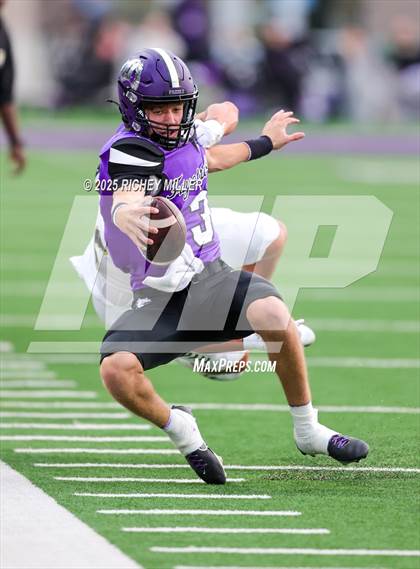 Thumbnail 1 in Broken Arrow @ Fayetteville photogallery.